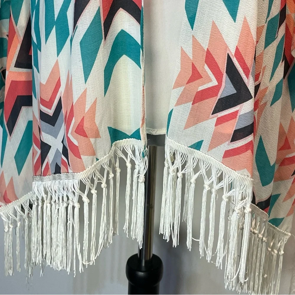 #0224 Xhilaration Geometric Kimono with Aztec Pattern, Sleeves, & Fringe-XS - Picture 4 of 7
